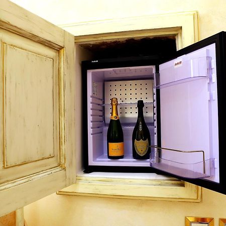 Bed and Breakfast Palazzo Castiglione Gallipoli Exterior foto